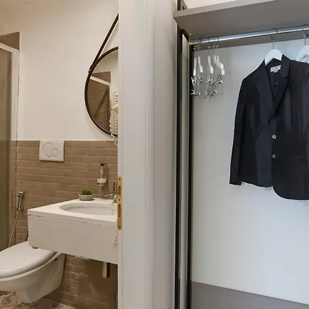 بيت ضيافة 94rooms Vatican Guest House- Scipioni